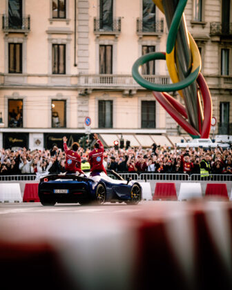 Lewis Hamilton, Charles Leclerc, Ferrari, bemutató, Milánó