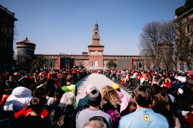 Ferrari, bemutató, Milánó, tifosi