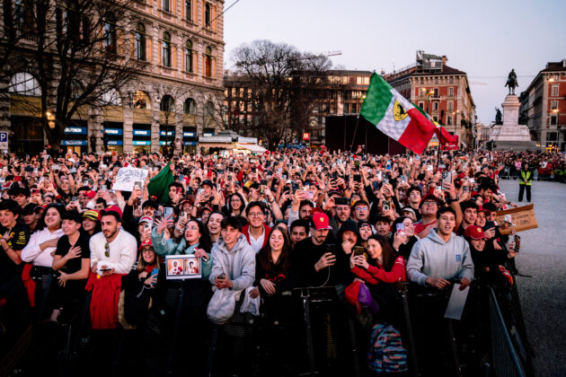 Ferrari, bemutató, Milánó, tifosi