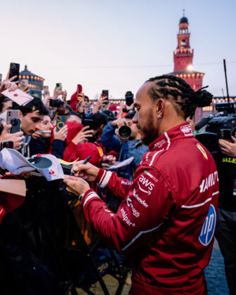 Lewis Hamilton, Ferrari, bemutató, Milánó