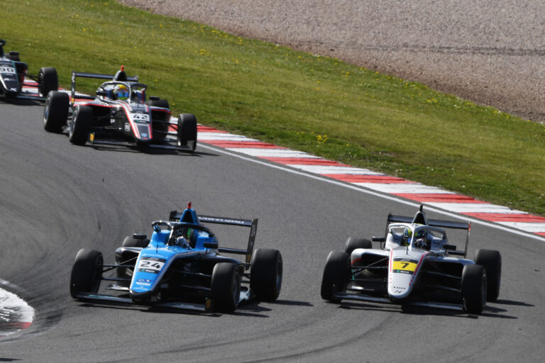 Molnár Martin, Donington