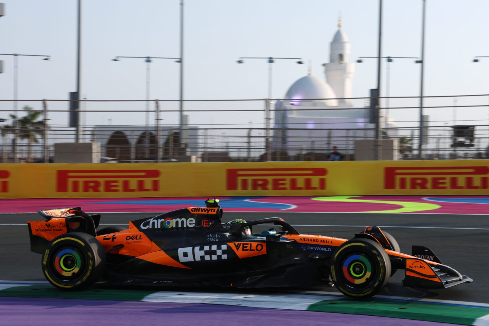 Már amiatt csalódott a McLaren, hogy nem elég nagy az előnye