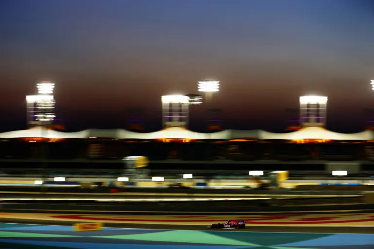 Forma-1, Bahreini Nagydíj 2016, szombat