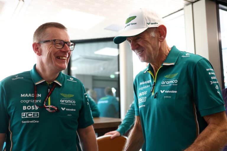 Sajtóhír: Máris elveszíti többszörös világbajnok kulcsemberét az Aston Martin F1-es csapata