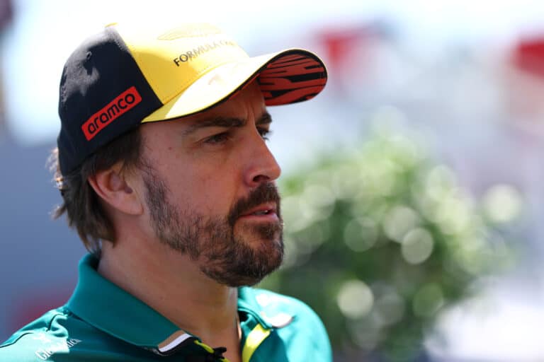 Fernando Alonso, Aston Martin