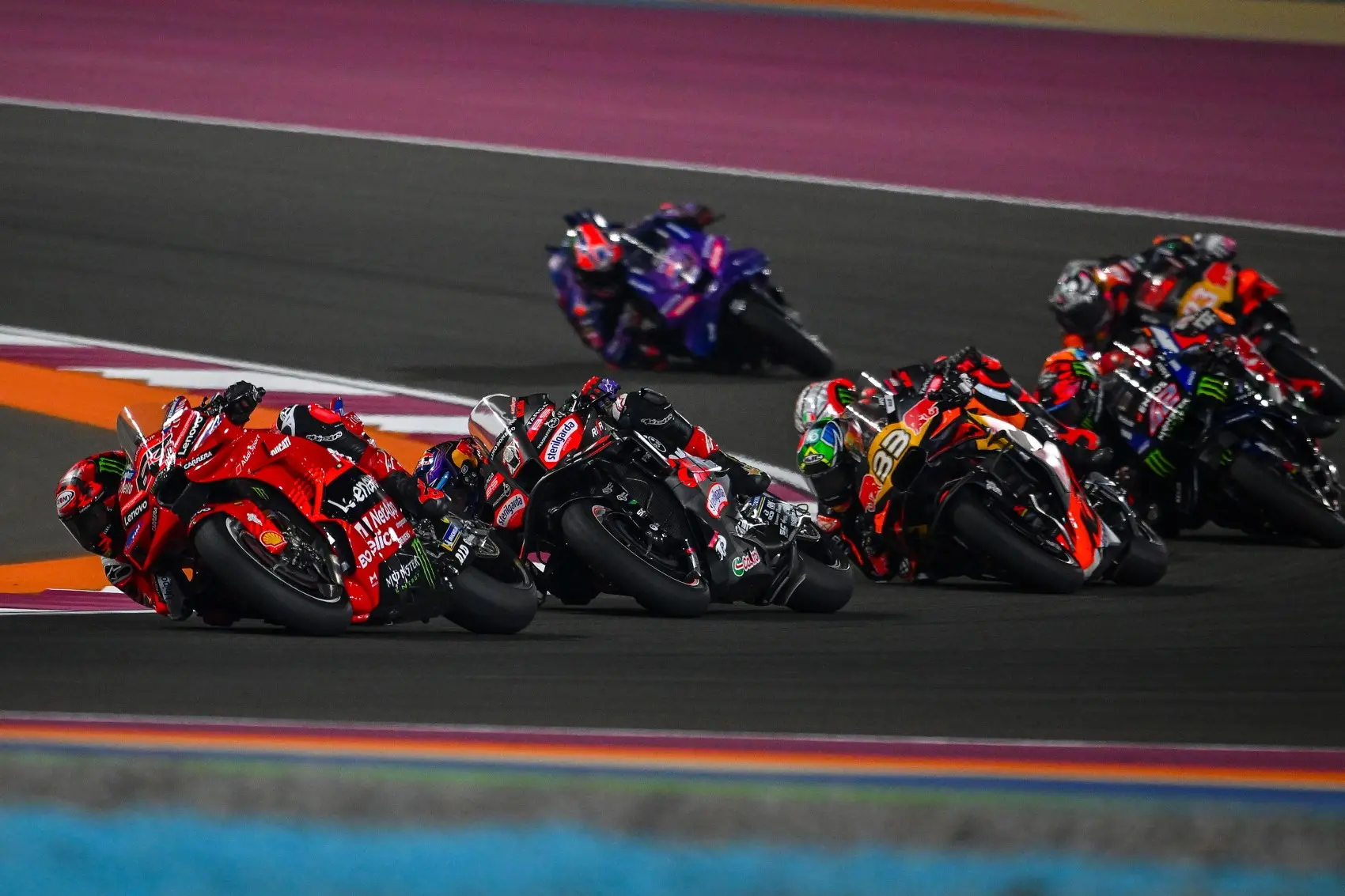 Martín mellett Bagnaiára is fáj a Yamaha vezetésének foga?