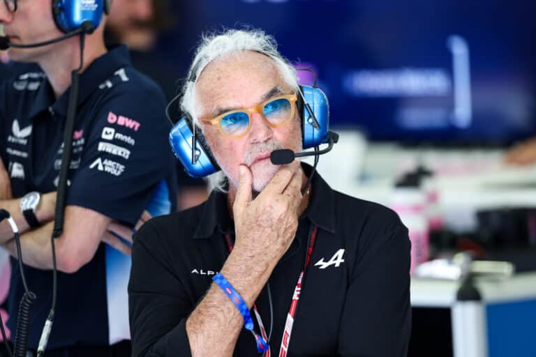 Váratlan fordulat – jön a bombameglepetés az idei F1-es pilótapiacon?