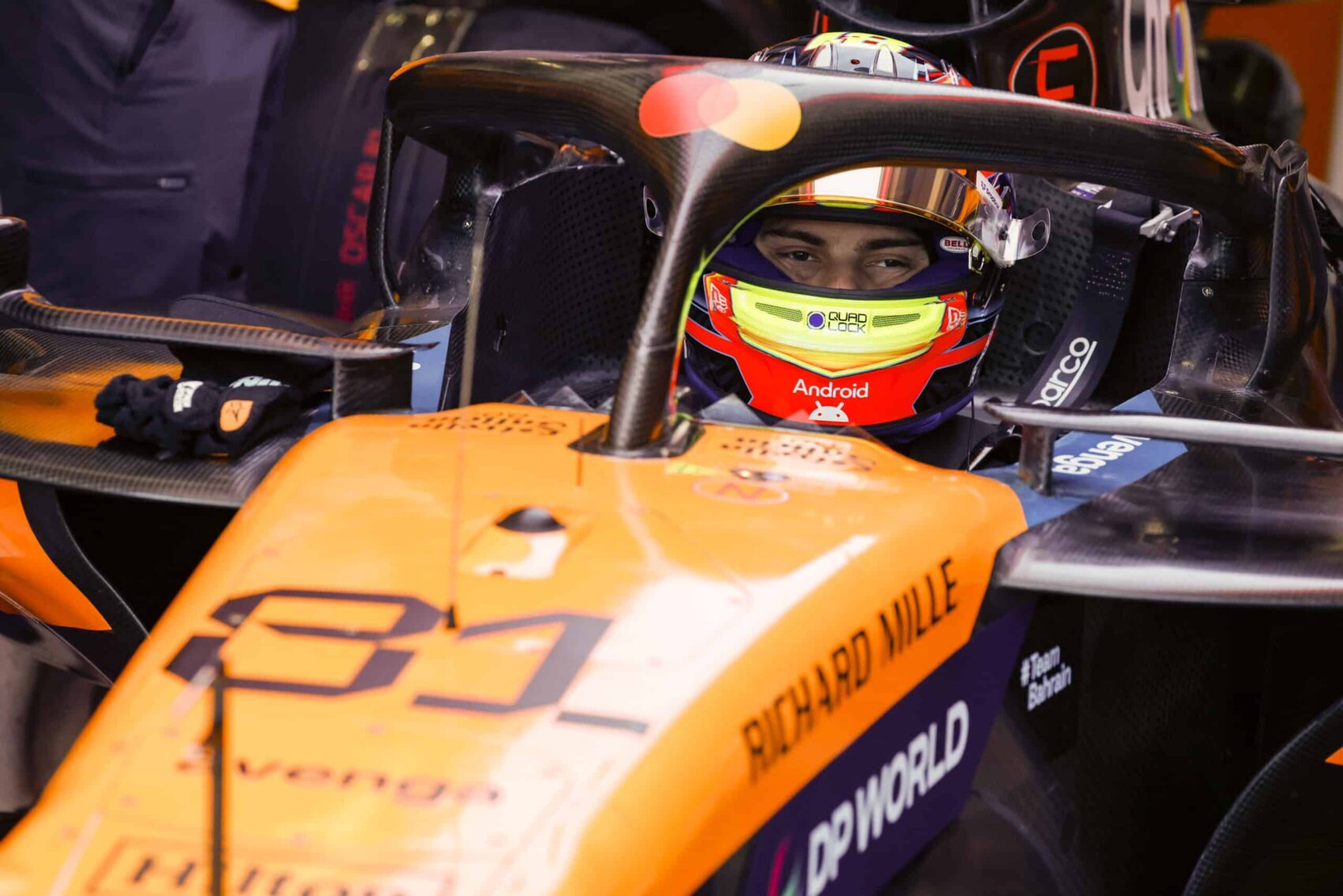 Elképesztően sűrű volt a mezőny az első imolai edzésen