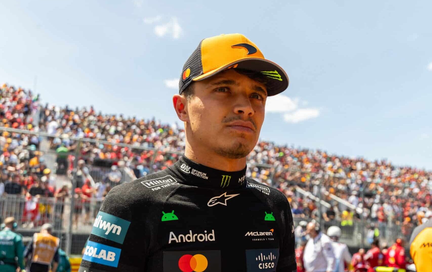 Norrisnak nem tetszik, ahogyan a McLaren bánik vele?