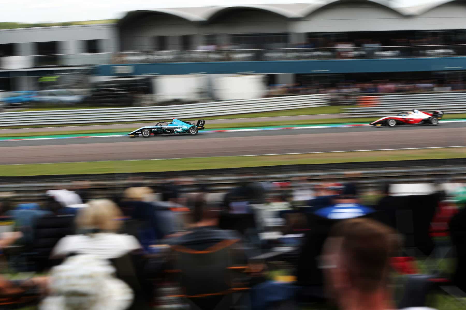 Molnár Martin, Virtuosi Racing, Thruxton