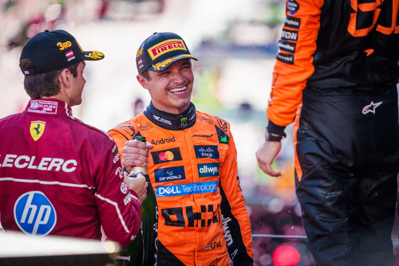 Norrist kimerítette a felzárkózás a csapattársára