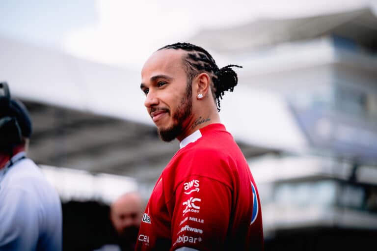 Hamilton olyan gondokat is lát a Ferrarinál, amiket a csapat legtapasztaltabb tagjai sem