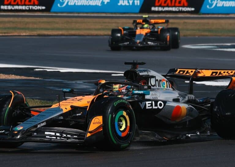 Ha Piastri nem is gondolta komolyan, hogy majd megnyeretik vele a futamot, de a McLaren igen
