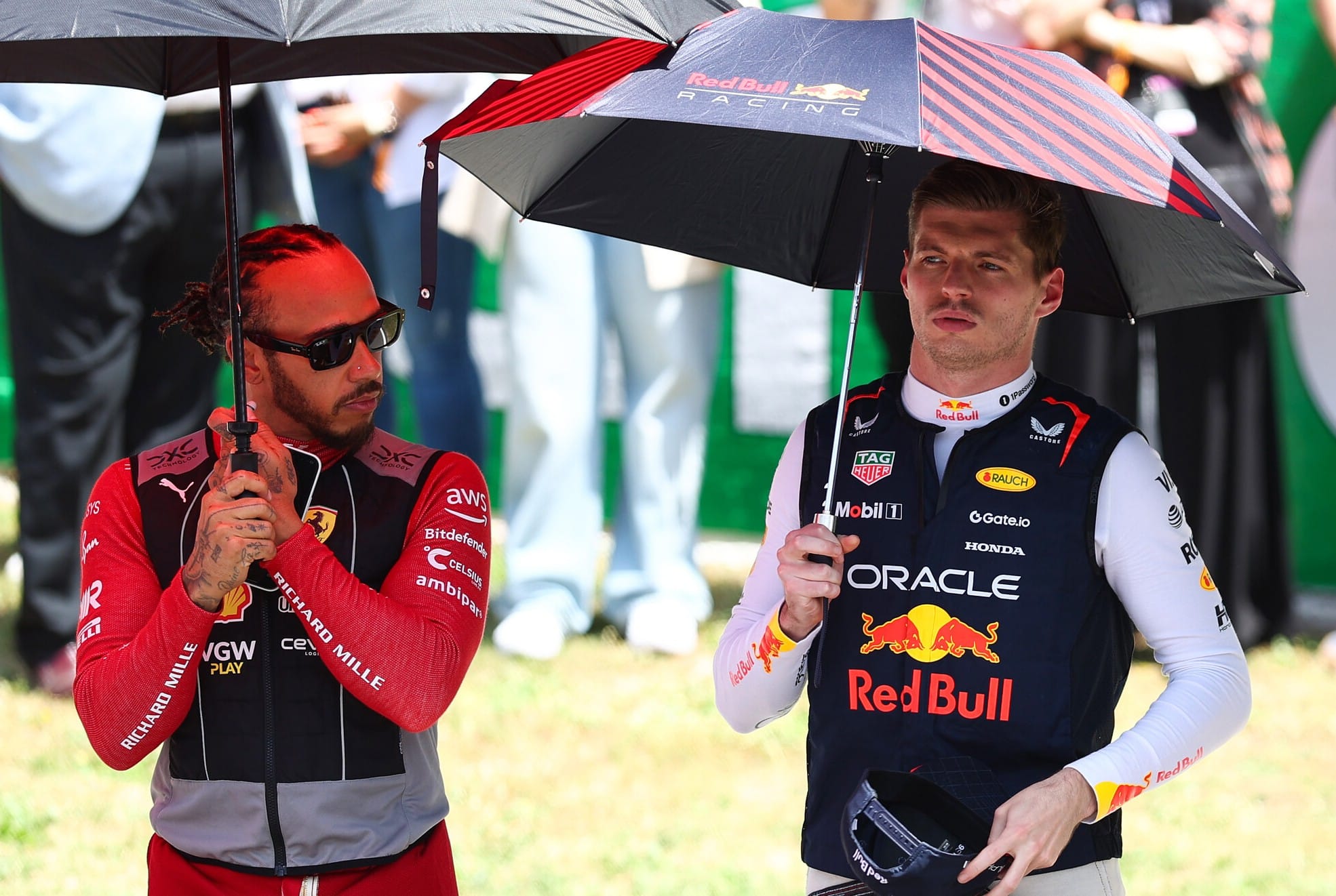 Hamilton melegen ajánlja Verstappennek, hogy igazoljon csak a Mercedeshez