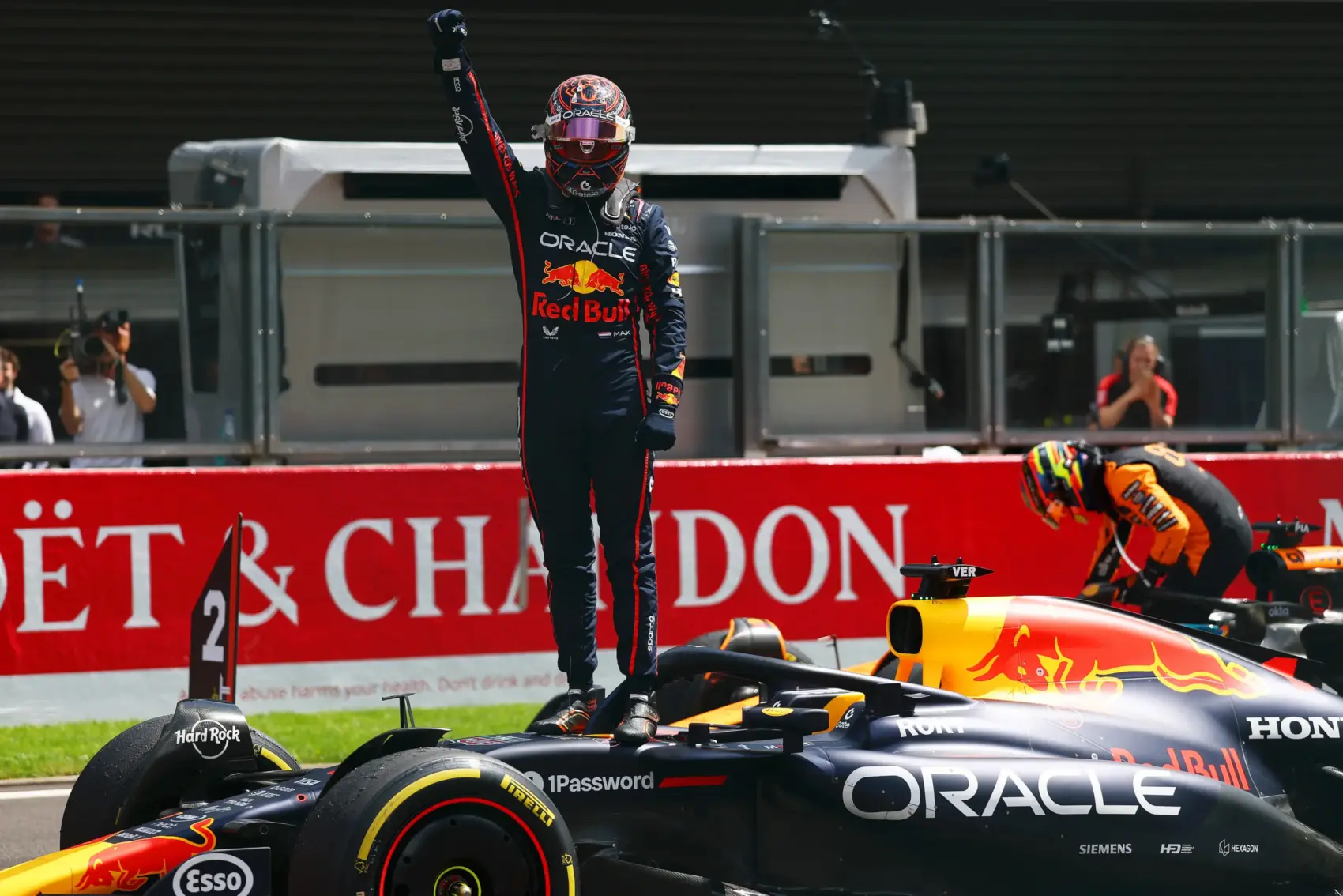 Verstappen átlépte a határt Spában