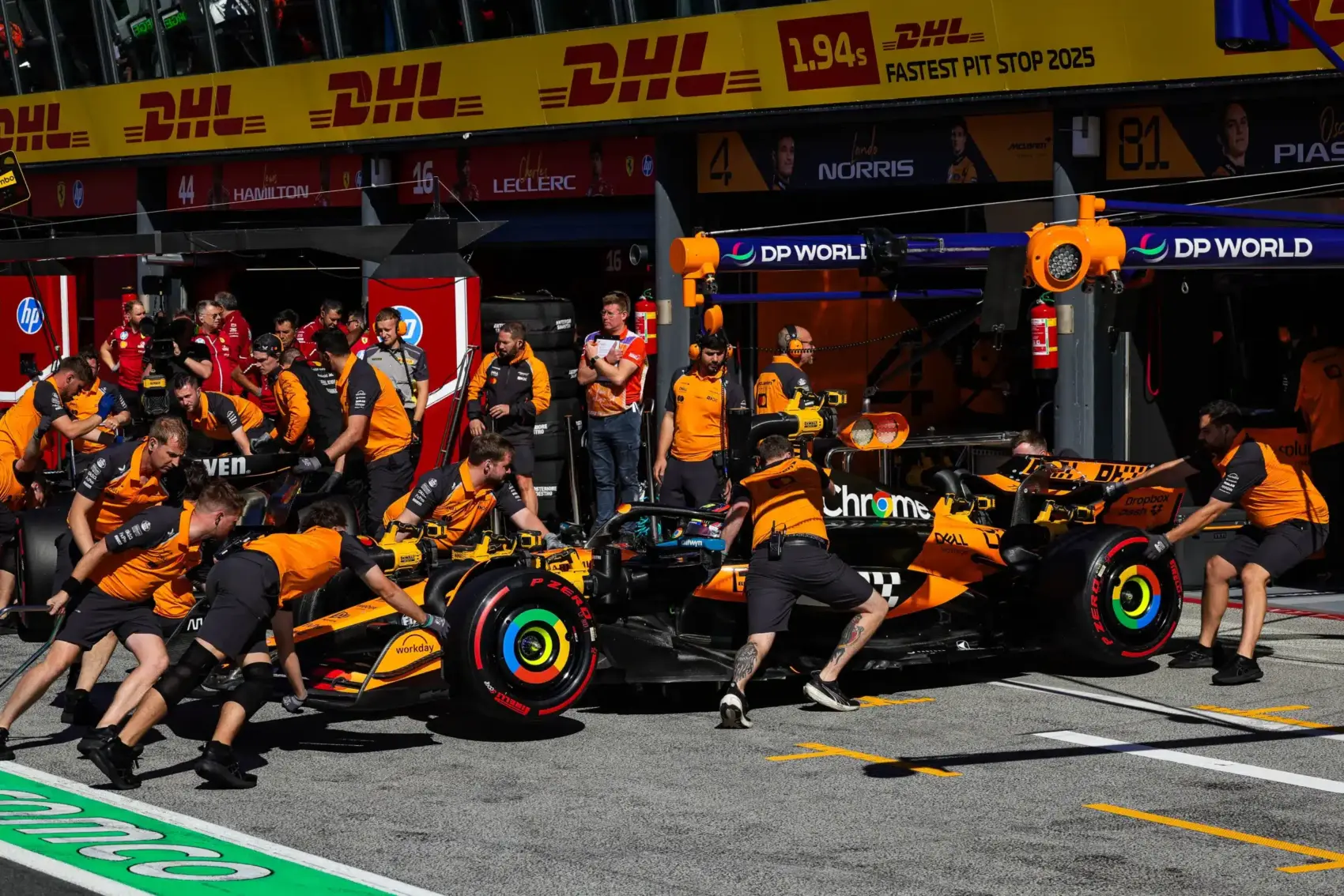 Így nézett ki szellemautóval, Piastri hol győzte le Norrist