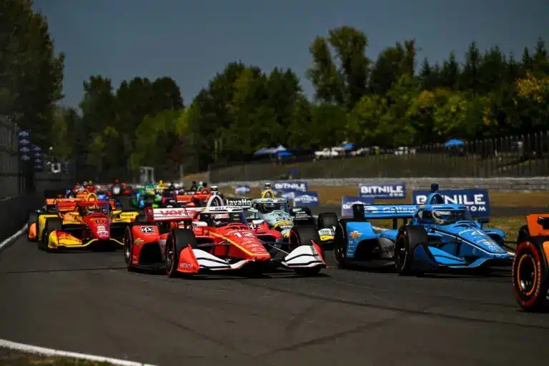 Az F1 még pihenőn, de más bajnokságok versenyeiből bőven lehet csemegézni