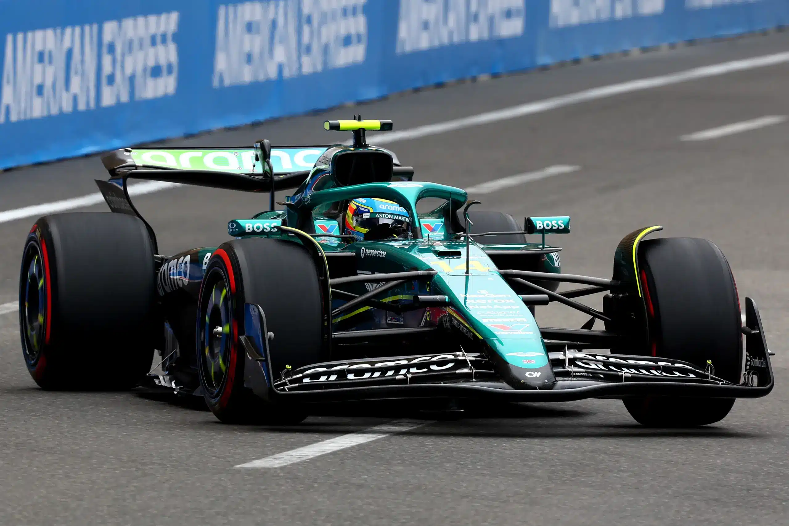 Vicces, ahogy csak virágnyelven merte bemószerolni Alonsót a tanítvány