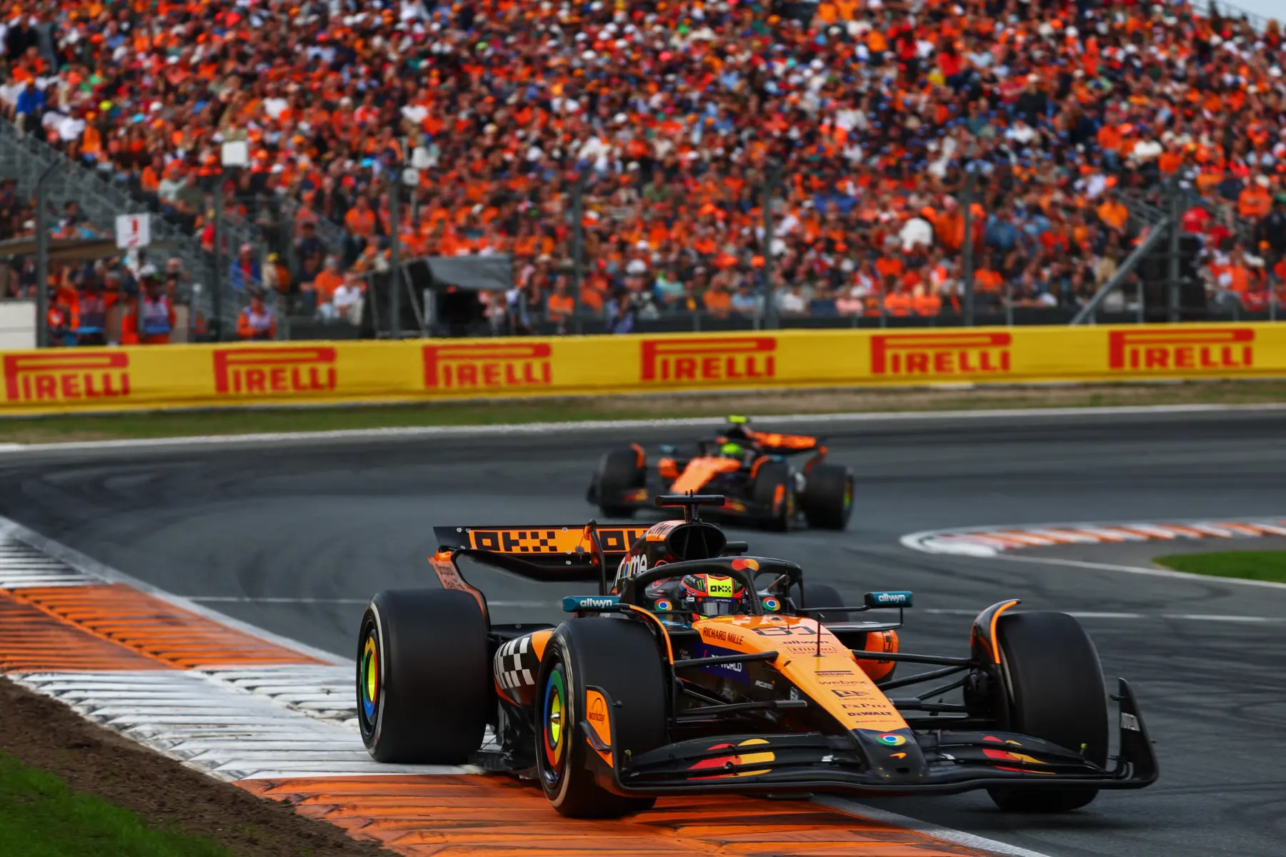 Piastri, Norris, McLaren