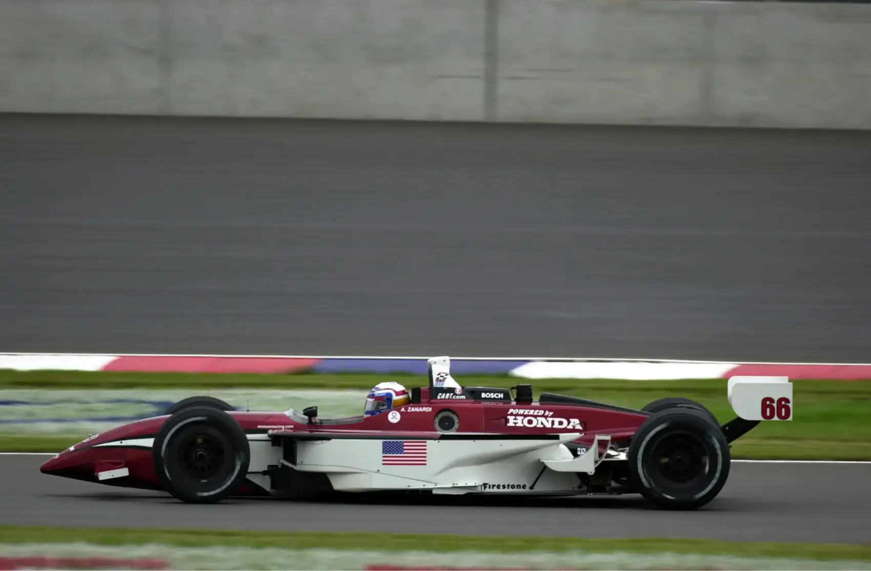 Zacskóba gyűjtötték a lábainak darabjait, vérének 75%-át elvesztette – 24 éves Alex Zanardi horrorbukása