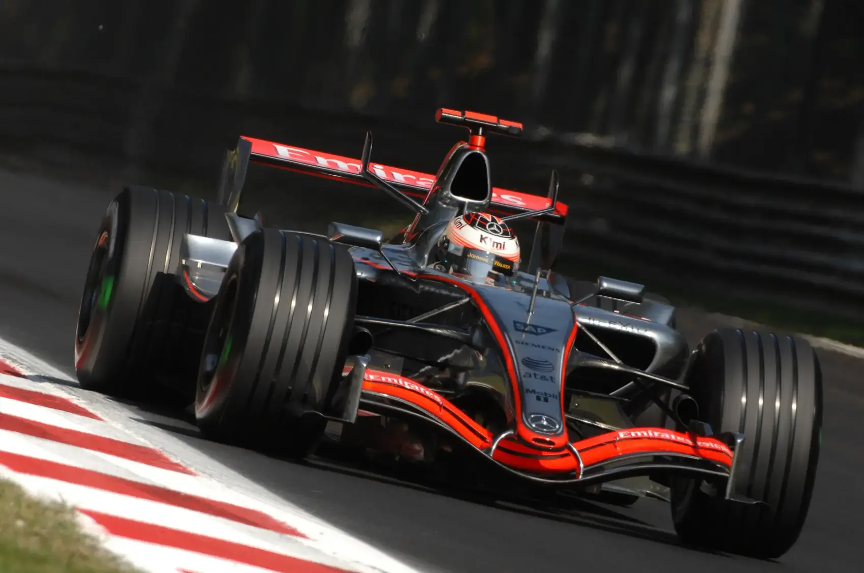 Räikkönen egykori McLarenjének hangján szólhatnak a jövő F1-es autói