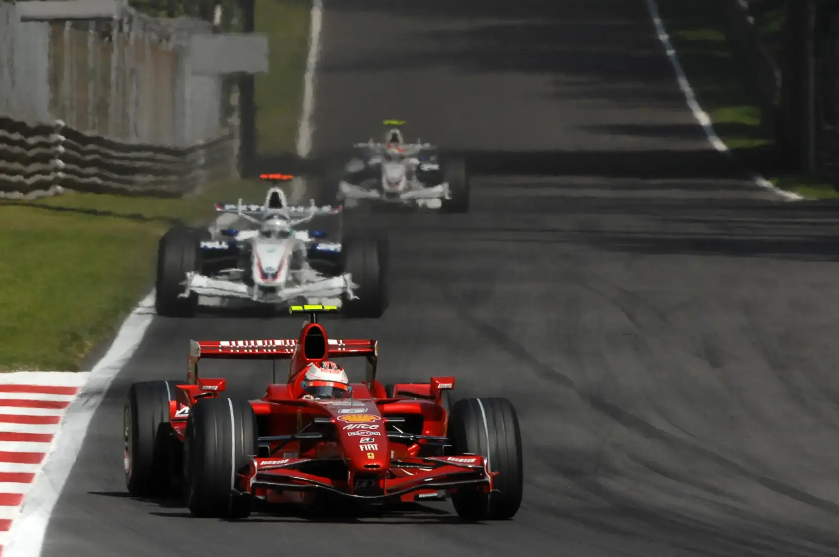 Rossz hír a rajongóknak, késik a V8-as motorok visszatérése a Forma–1-be