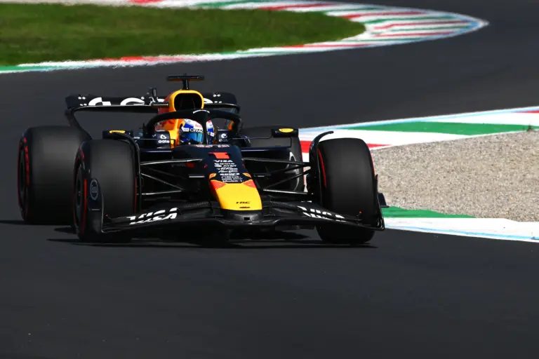 Verstappen újra meglepte a mezőnyt, pályacsúccsal hozta el a pole-t Monzában