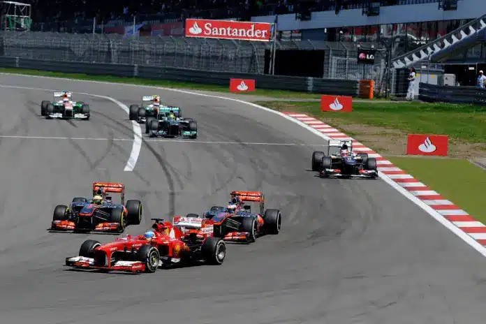 Ferrari, McLaren, 2013