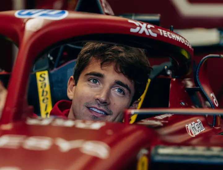 A Ferrari iránti hűsége viszi vakvágányra Leclerc karrierjét?