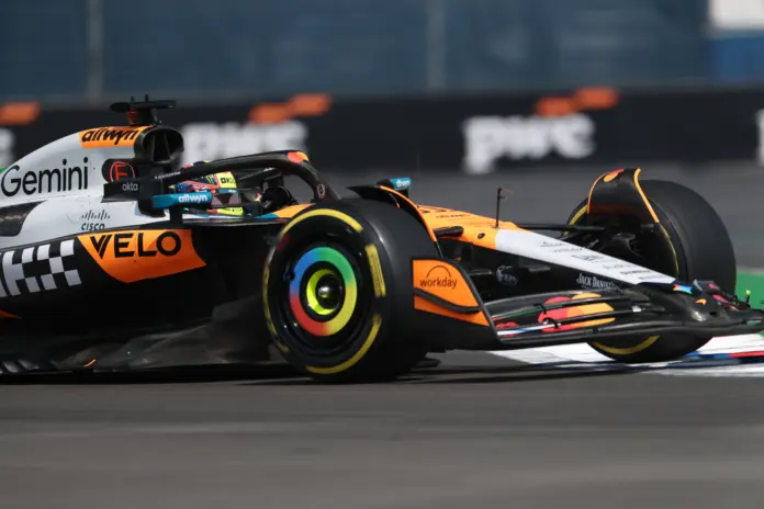 Oscar Piastri, McLaren Oscar Piastri, McLaren