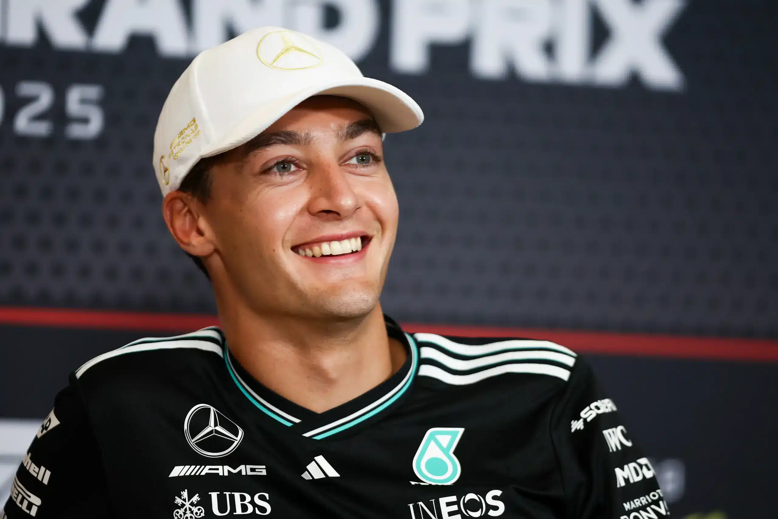 Russell kivételesen valami hízelgőt mondott Verstappenre, de aligha gondolta komolyan