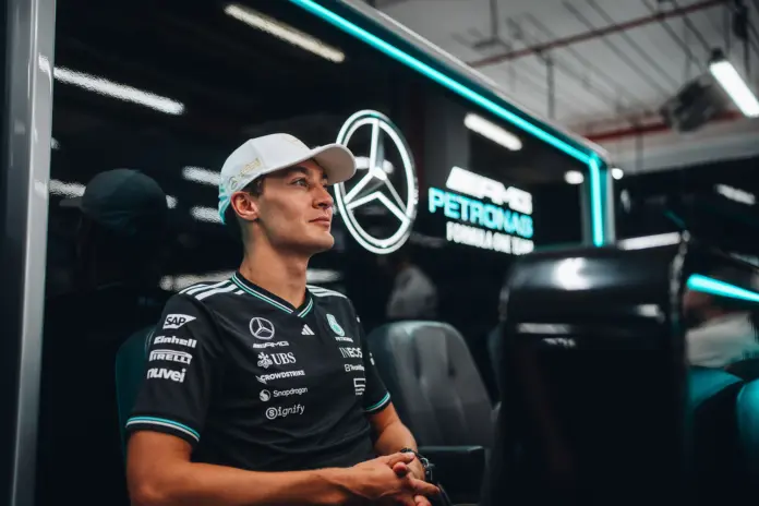 Russell, Mercedes