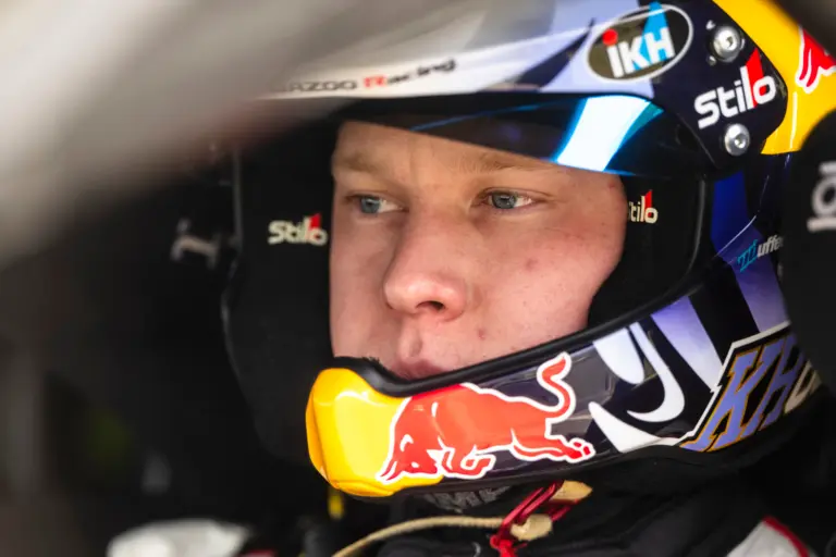 Újabb versenyzőklasszis nagy karrierváltása hozza lázba a motorsport-közönséget
