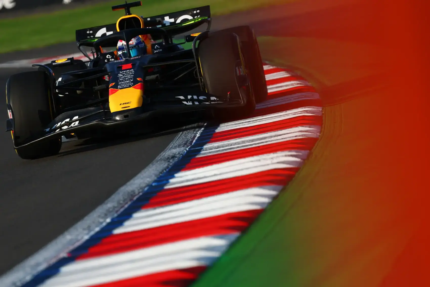 Ezért nincs semmi veszve a Red Bull számára még Verstappen vészjósló szavai ellenére sem