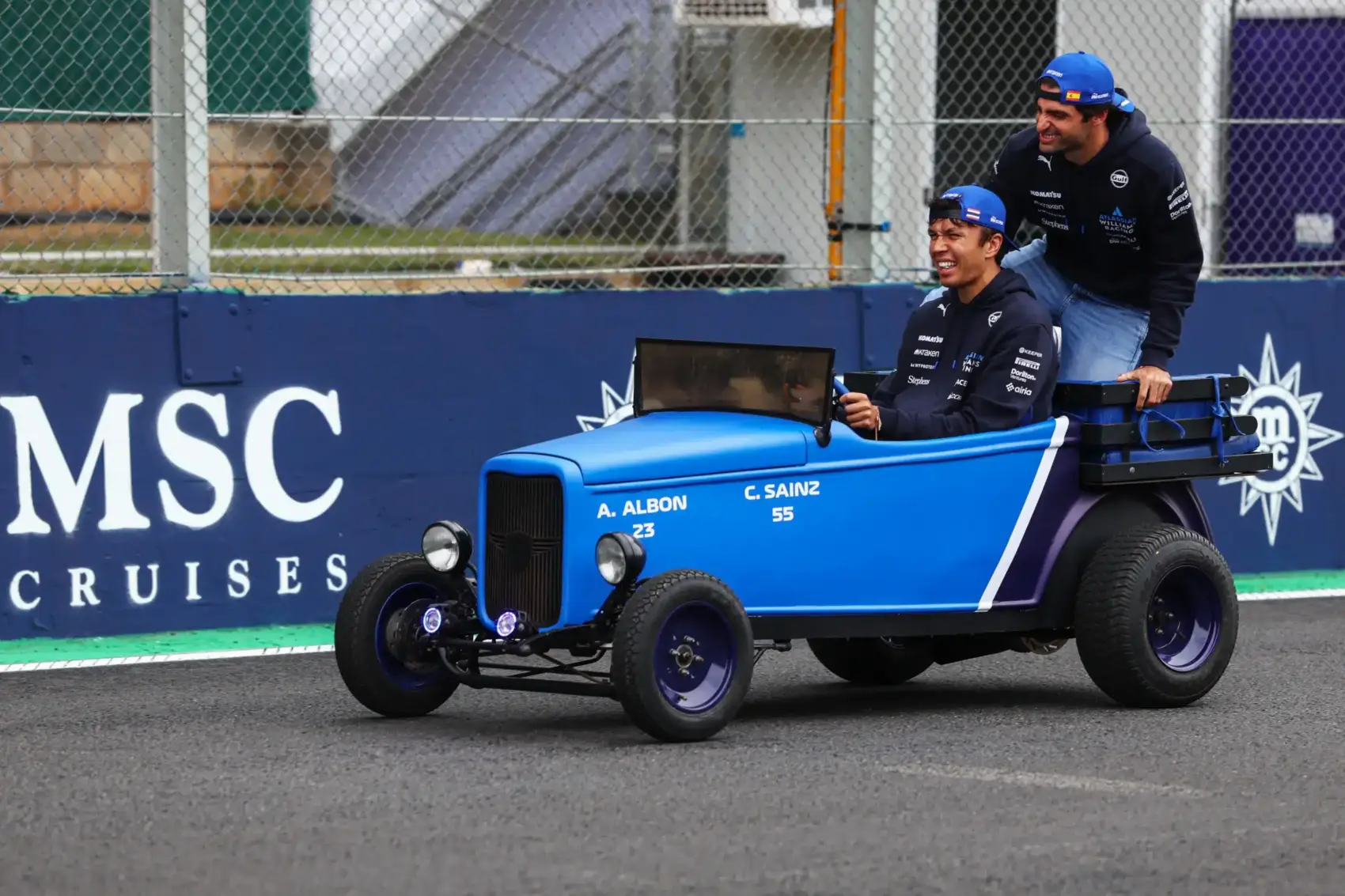 Így csaltak Sainzék a legfontosabb versenyen