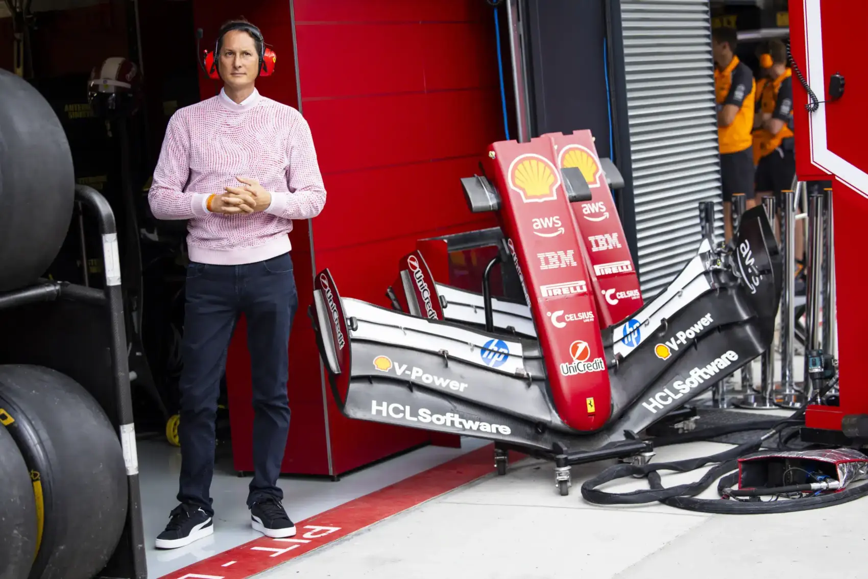 A McLaren csapatfőnöke szerint a Ferrari elnökének lövése sincs róla, mi a valódi probléma