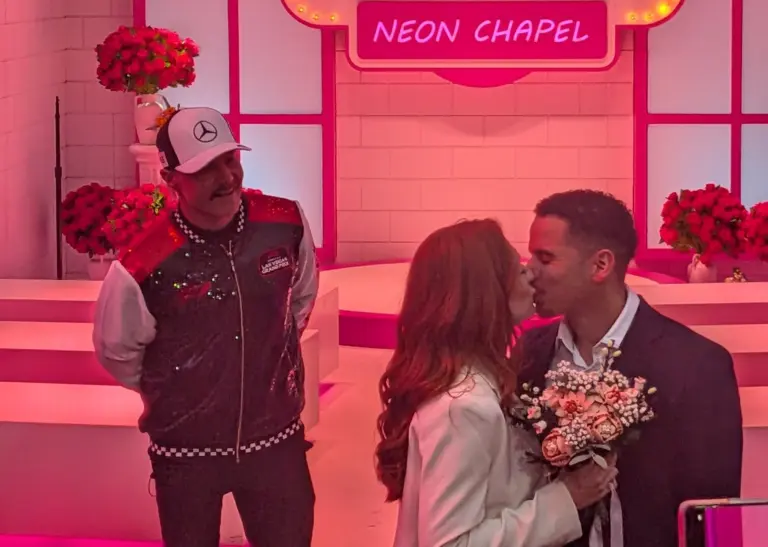 Amikor a Las Vegas-i paddockban házasodsz, és nem ez benne a legkülönlegesebb