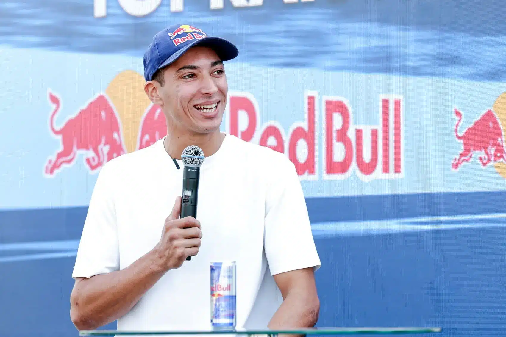 Razgatlıoğlu pályát váltott: az énektudását csillogtatta meg (videó)