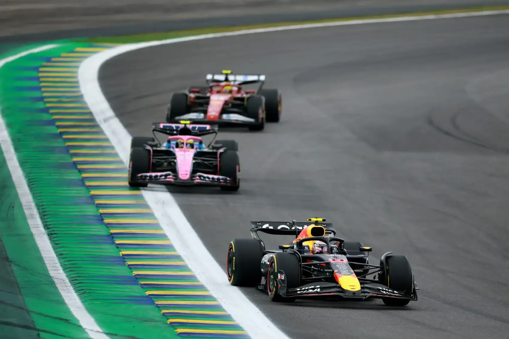 Közeleg a döntés, ülés nélkül maradhat a több mint 100 F1-es futamnyi tapasztalattal bíró pilóta