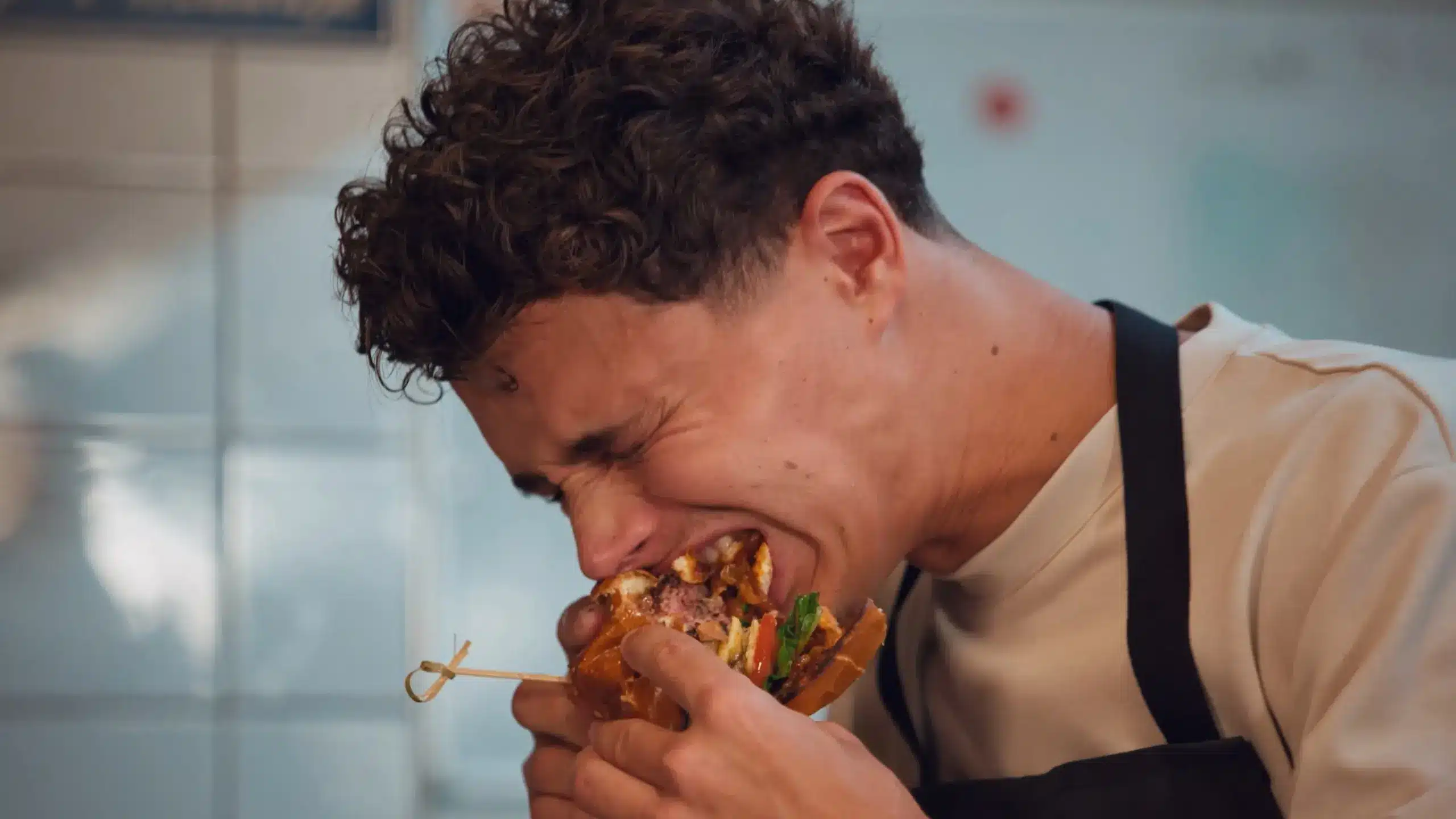 Csirke, csirke, csirke, de a futam után azért jöhet egy hamburger Norrisnak