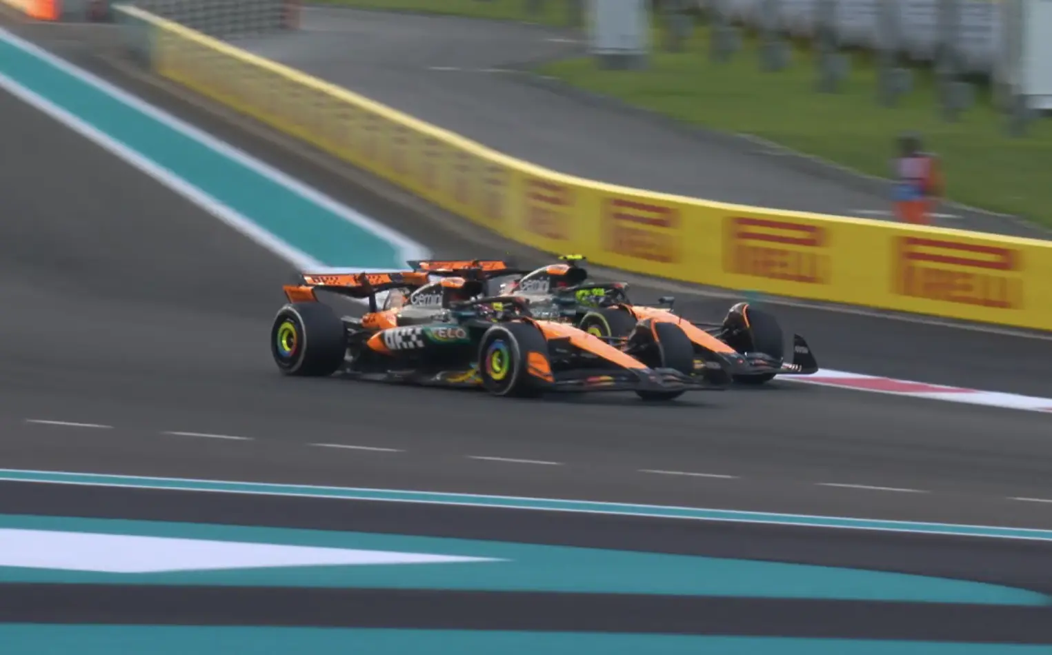 Az egész világot átverte a McLaren Piastri és Norris csatájával