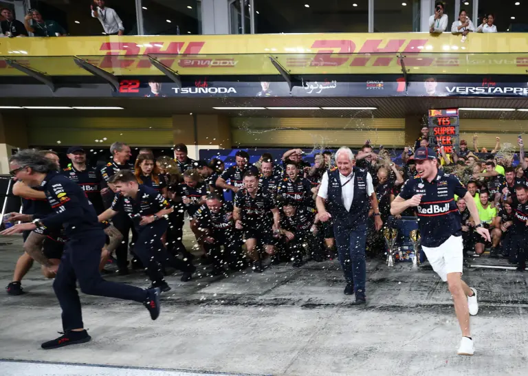 Küszöbön a bejelentés, újabb fontos vezető távozhat az F1-ből