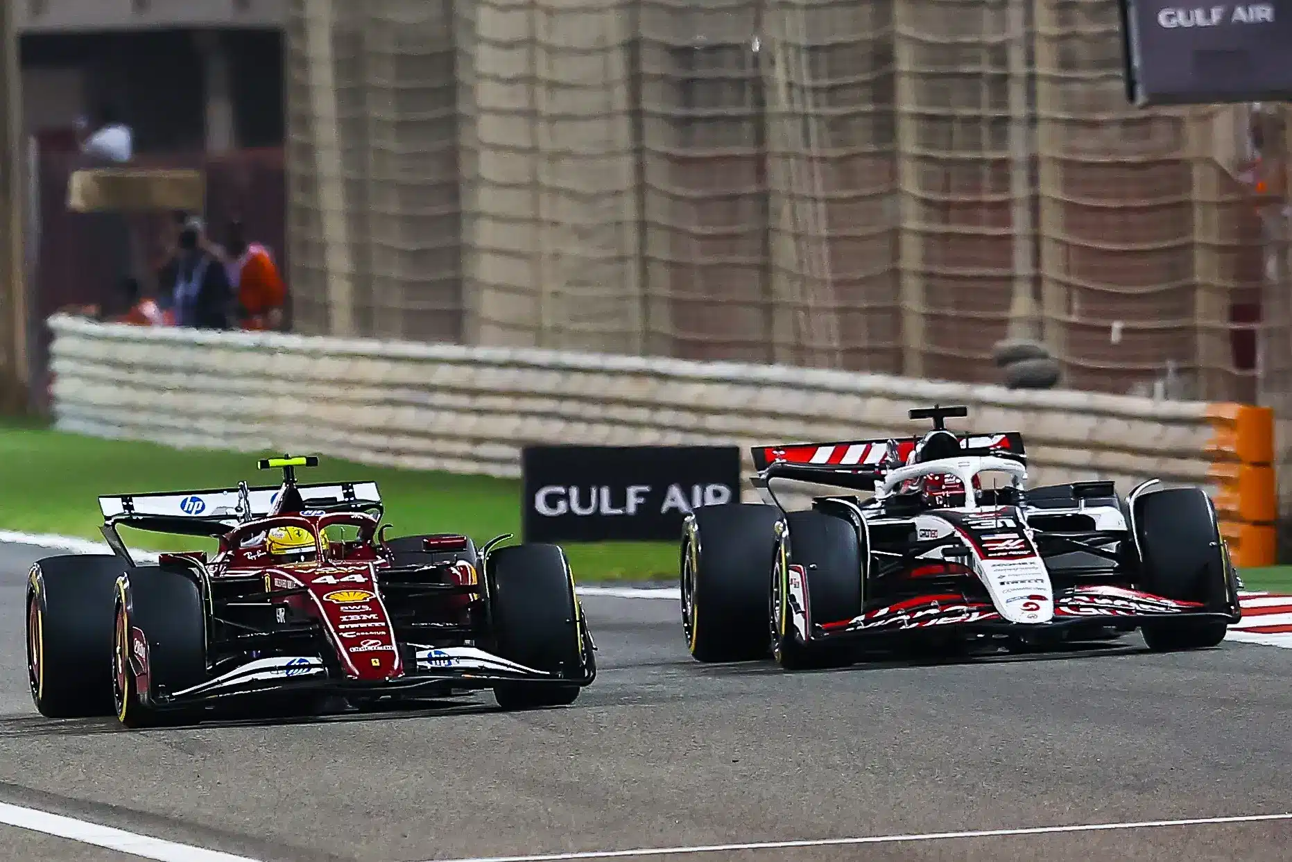 Az év első F1-es elengedése: az ügyfélcsapat máris félreállt a Ferrari útjából