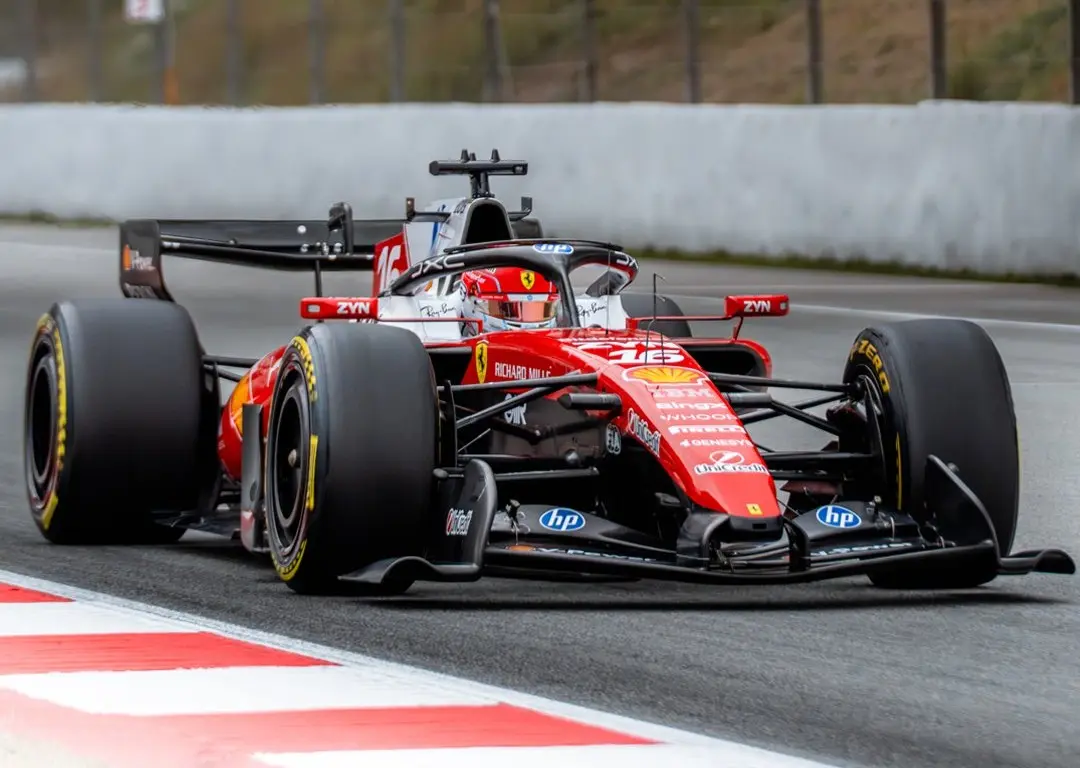 A Ferrari szárnyal, az Aston Martin egyelőre csak vánszorog az utolsó barcelonai tesztnapon