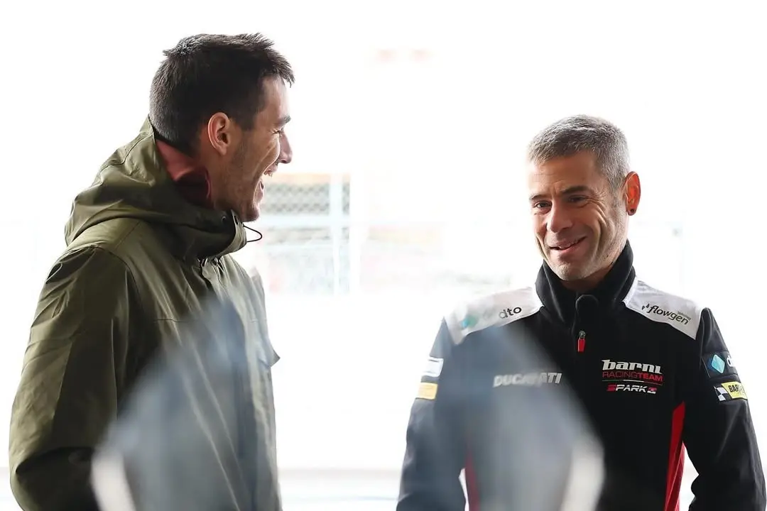 Bautista motorozás helyett videózott, a BMW otthagyta a teszt helyszínét a mostoha időjárás miatt