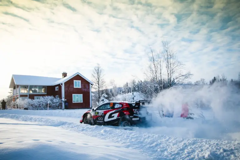 Evans kényelmes előnybe került a Svéd Rallyn szombat délelőtt