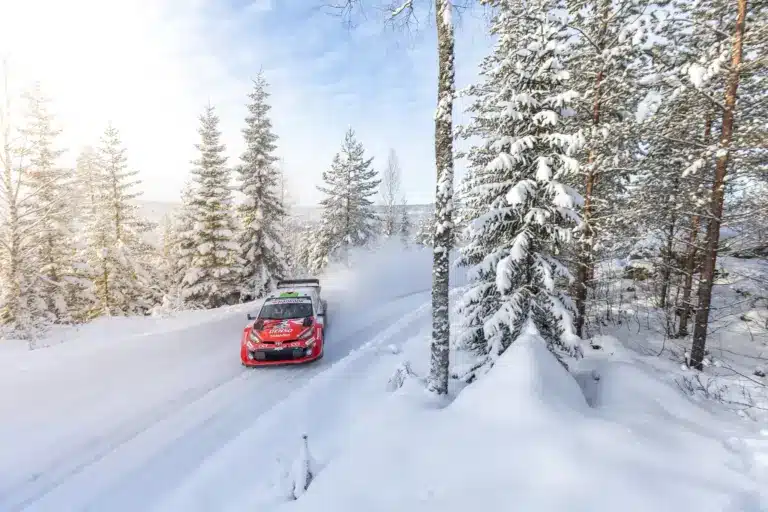 Evans irányított szombat délután a Svéd Rallyn, de még nem nyugodhat meg