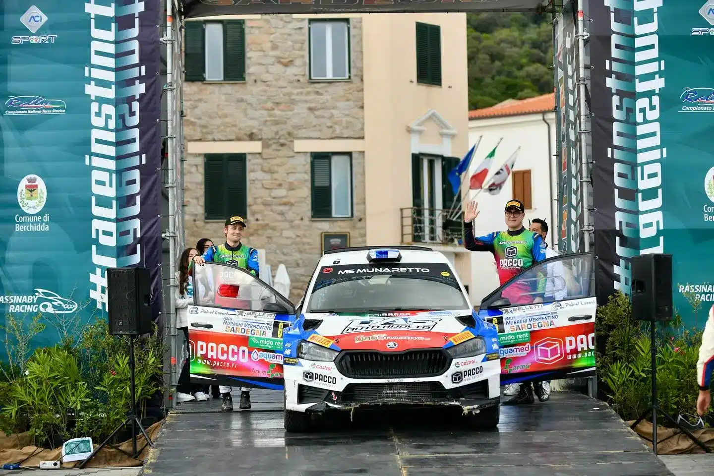 Benjamin Korhola három bajnokságban, köztük az Eb-n is indul