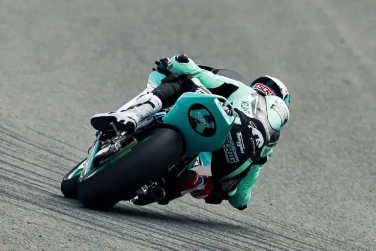 Meglepetés a Moto2 tesztjén, az évek óta tök utolsó gyártó versenyzője zárt az élen
