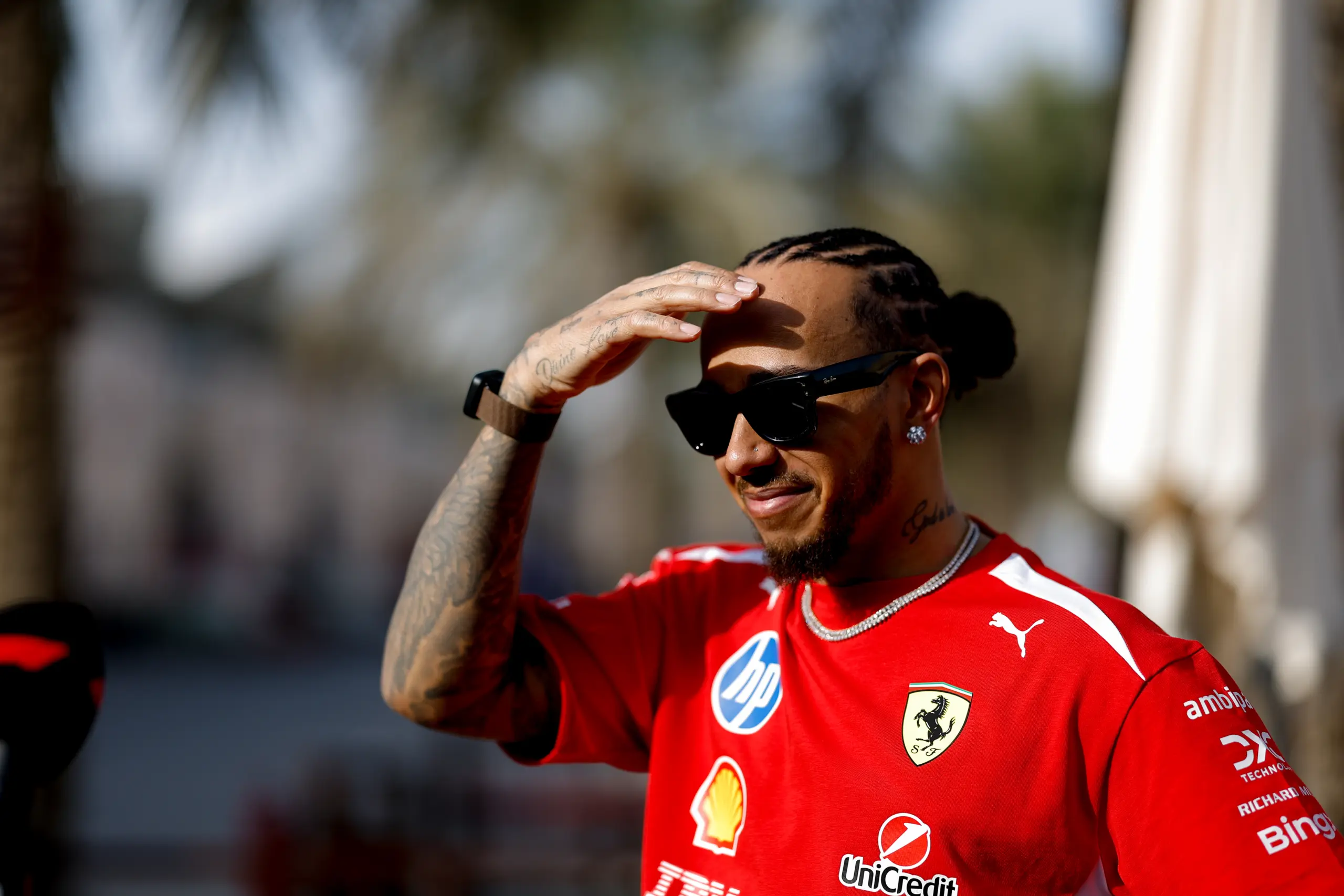 Hamilton is felszólalt a Mercedes ellen, egyenlő feltételeket akar